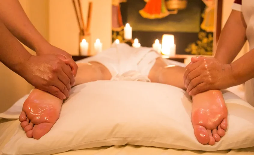 Four Hands Massage